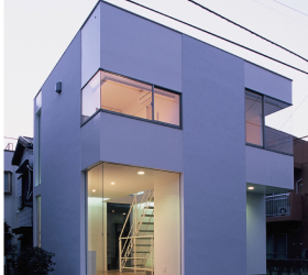 SOCIUSが建てた東京の狭小住宅施工事例1